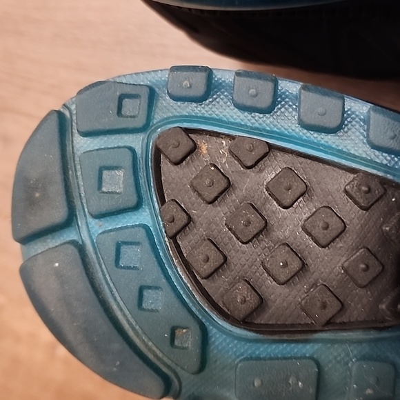 Nike Air Max Plus Running Shoe 2011 429890-040 Black Neon Blue Women's size 9 - Picture 8 of 13